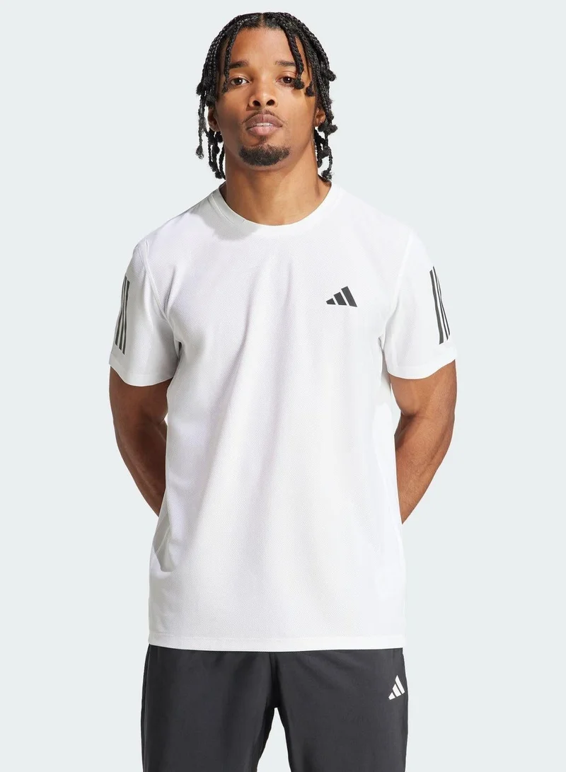 اديداس تيشيرت أوتار بي أبيض بأكمام قصيرة للرجال